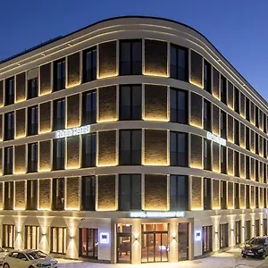 Qube Bahnstadt Hotel