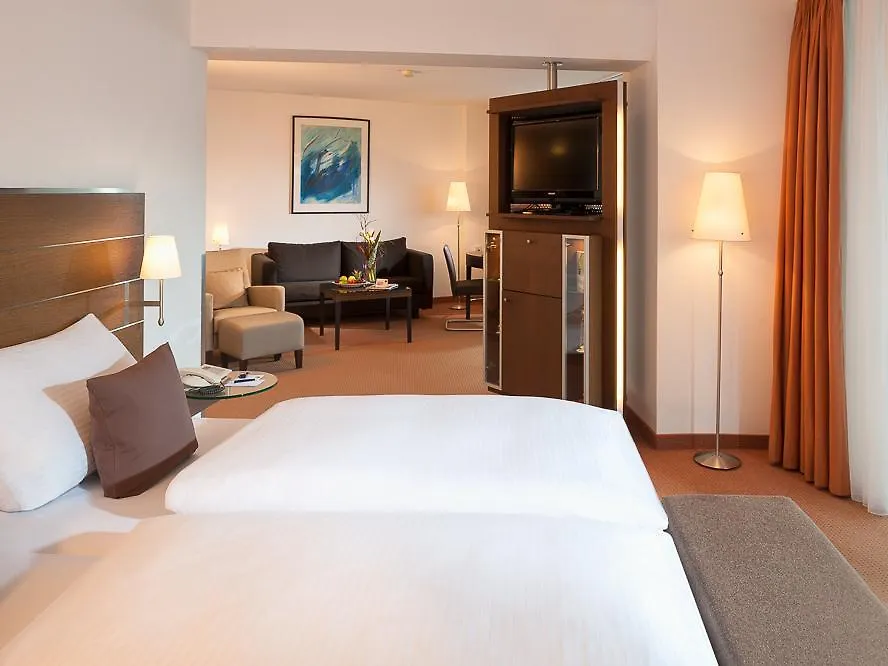 **** Hotel Dorint An Der Kongresshalle Augsburg Germany