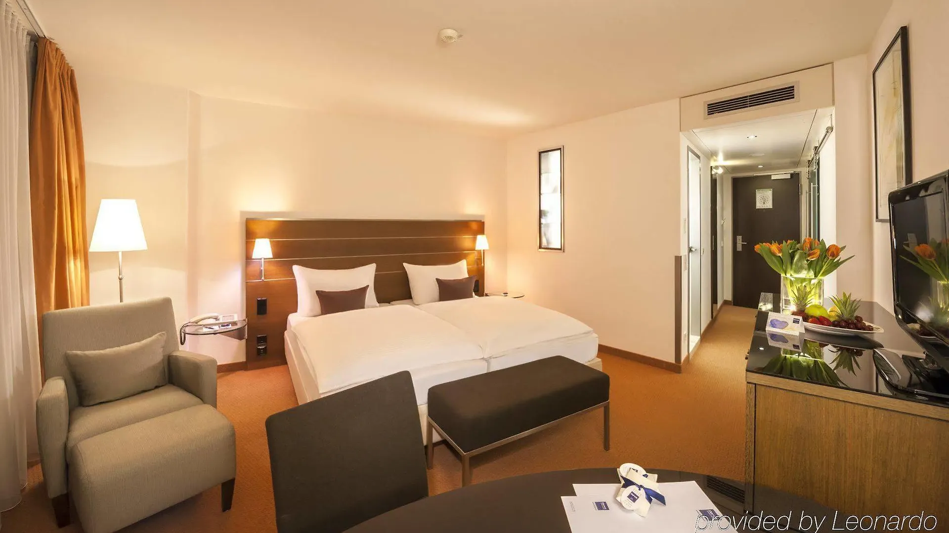 **** Hotel Dorint An Der Kongresshalle Augsburg Germany